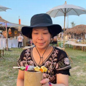 須鼻美緒